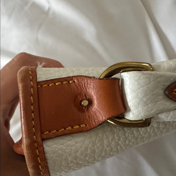 Vintage Dooney & Bourke White and Brown Courier Bag - Picture 2 of 11